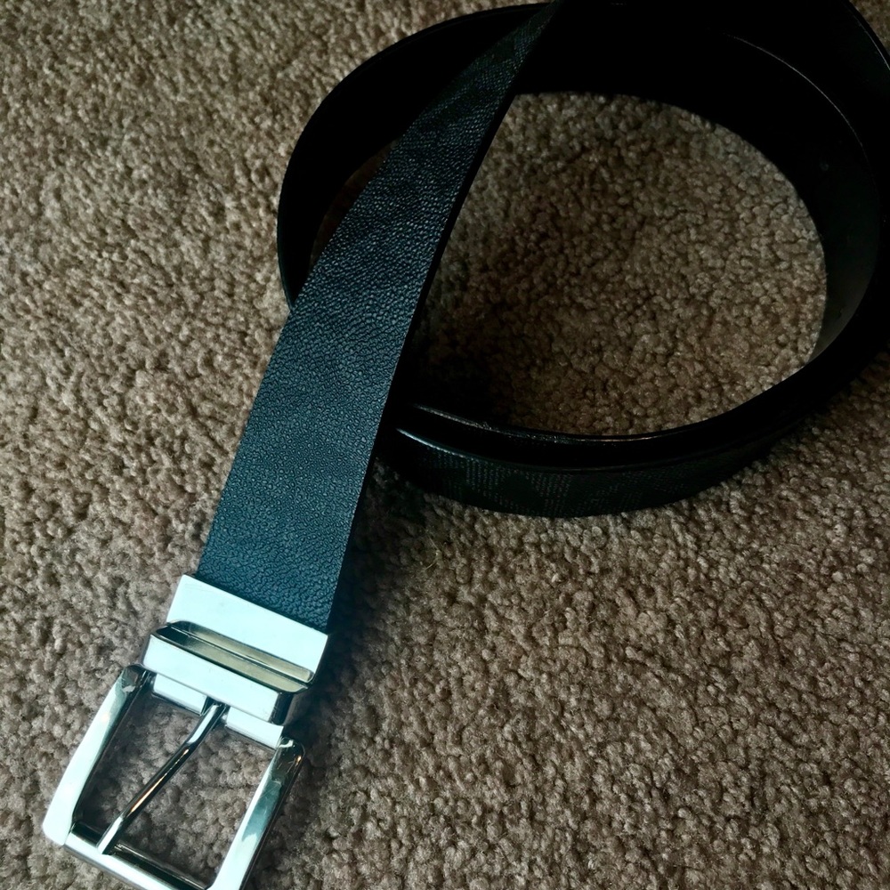 Michael kors reversible belt